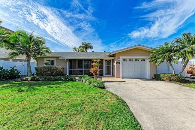 6000 Bayou Grande Blvd NE in St. Petersburg, FL - Building Photo - Building Photo