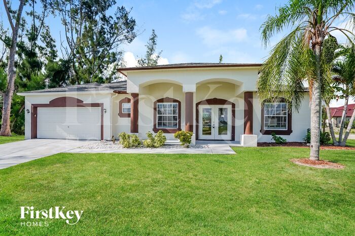 4410 NW 22nd St in Cape Coral, FL - Building Photo