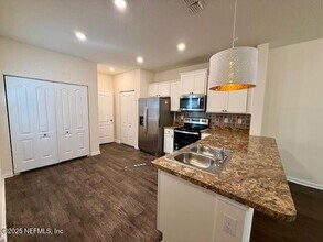 7947 Echo Springs Rd in Jacksonville, FL - Building Photo - Building Photo