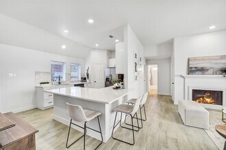 12158 Bowsman Dr in Tomball, TX - Building Photo - Building Photo