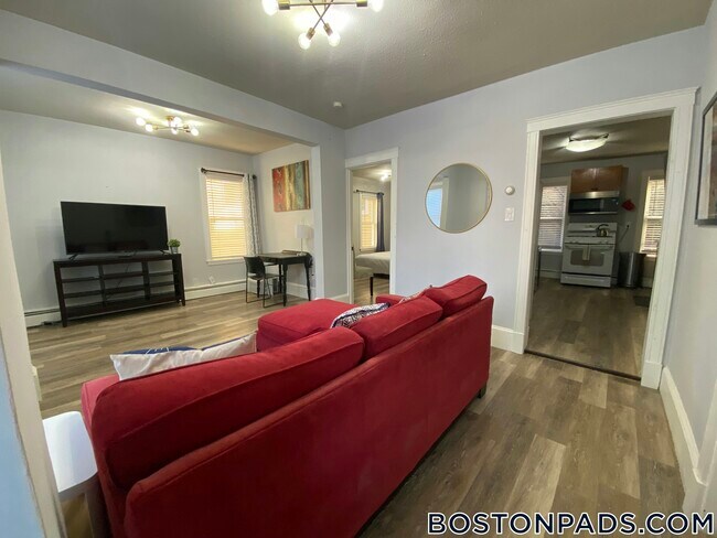 133 Marcella St