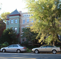 1928 Calvert St NW in Washington, DC - Foto de edificio - Building Photo