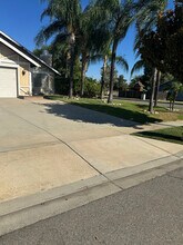 7513 Center Ave in Rancho Cucamonga, CA - Foto de edificio - Building Photo