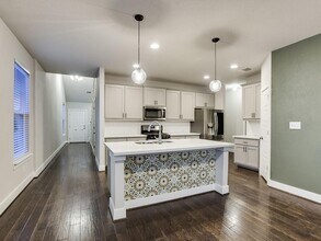 5826 Aviano Rd in Round Rock, TX - Building Photo - Building Photo