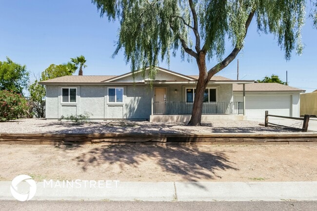 property at 11502 E Crescent Ave