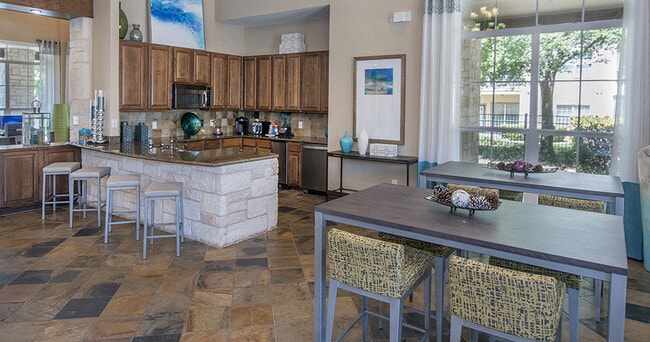 Arboleda Apartment Homes