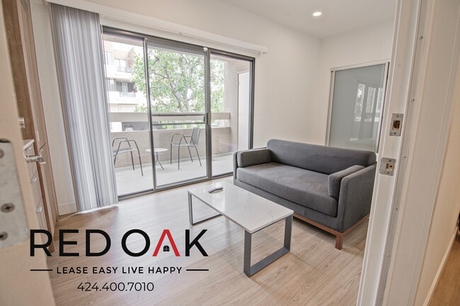 7810 Topanga Canyon Blvd