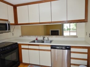 2730 Spinnaker Ct in Richmond, VA - Building Photo - Building Photo