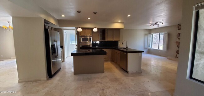 8624 N Timberlane Dr in Scottsdale, AZ - Building Photo - Building Photo