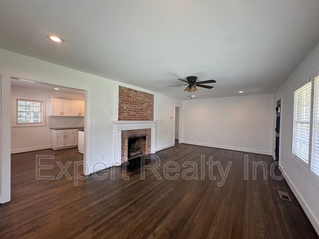 305 Sterrett Ave in Homewood, AL - Building Photo - Building Photo