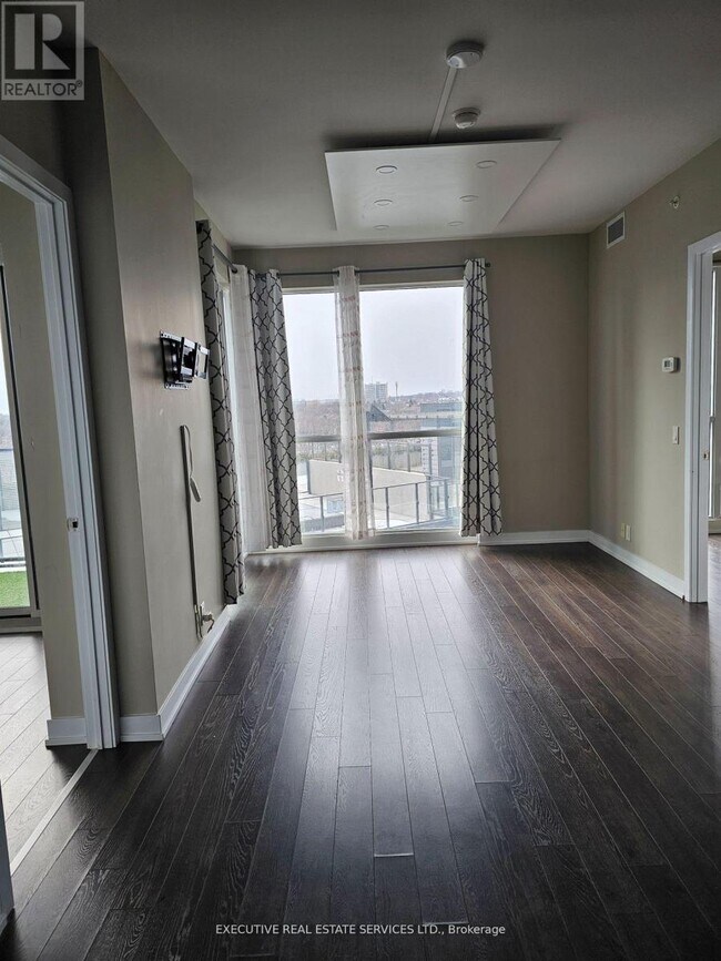 10 Park Lawn Rd in Toronto, ON - Building Photo - Building Photo