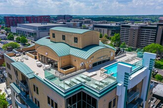 Palisade in Madison, WI - Building Photo - Building Photo