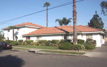 130 S Stinson St in Anaheim, CA - Building Photo - Building Photo