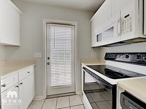 378 Walker Way in Pelham, AL - Building Photo - Building Photo