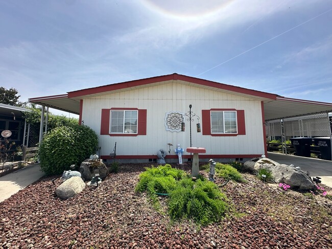 property at 5201 W La Vida Ave