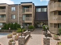 9400 Old Cedar Ave S, Unit 218