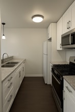 1001 W Stevens Ave in Santa Ana, CA - Building Photo - Building Photo