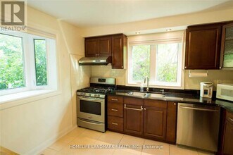 14 Lehar Crescent in Toronto, ON - Building Photo - Building Photo