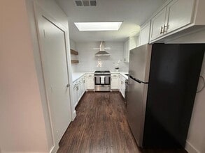 3137 Rotan Ln in Dallas, TX - Building Photo - Building Photo