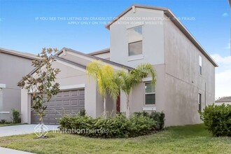 11241 Riley Pines Cir in Gibsonton, FL - Building Photo - Building Photo