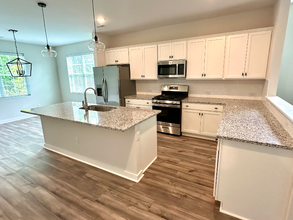 822 Laurel Gate Dr in Wake Forest, NC - Foto de edificio - Building Photo