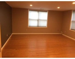 26 Holly Ln, Unit 2 in Brookline, MA - Building Photo