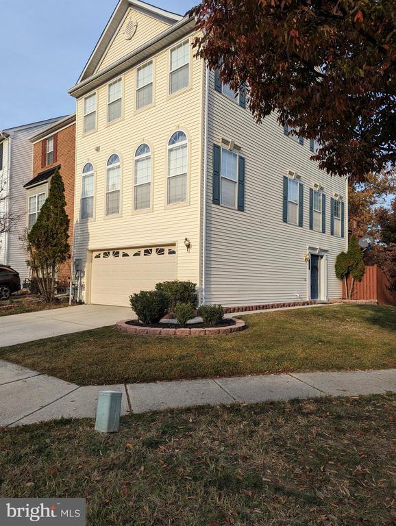 2701 Summers Ridge Dr in Odenton, MD - Building Photo - Building Photo