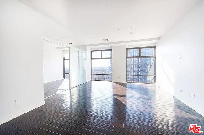 property at 801S S Grand Ave