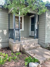 1805 Garfield St in Bastrop, TX - Building Photo - Building Photo