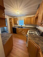 2022 Essex Ave in Saginaw, MI - Building Photo - Building Photo