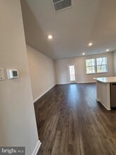 18 Elliot Ln in Mount Holly, NJ - Building Photo - Building Photo