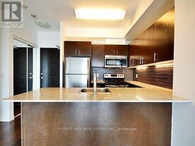 25 Cole St in Toronto, ON - Building Photo