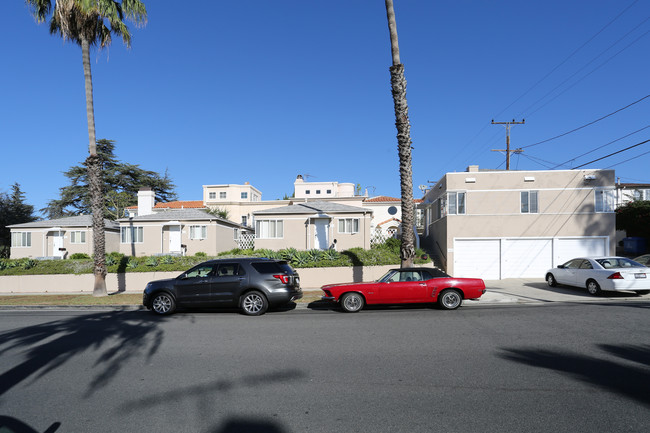 1501-1509 Idaho Ave in Santa Monica, CA - Building Photo - Building Photo