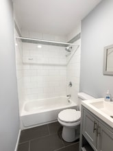 110 Montgomery St, Unit 1 in Paterson, NJ - Foto de edificio - Building Photo