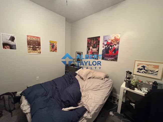 998 Tremont St, Unit 1 in Boston, MA - Foto de edificio - Building Photo