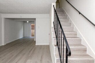 pal216 in Alhambra, CA - Building Photo - Interior Photo