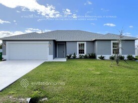 4014 SW McCandless St in Port St. Lucie, FL - Building Photo
