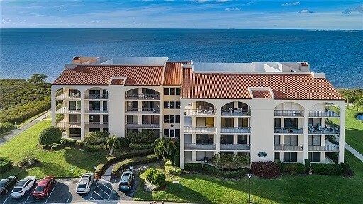 443 Mariner Dr, Unit 443 in Tarpon Springs, FL - Foto de edificio - Building Photo