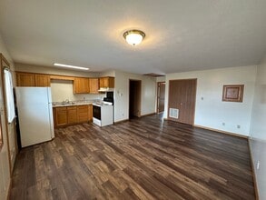 350 N 100 E, Unit 348 in Lagrange, IN - Building Photo - Building Photo