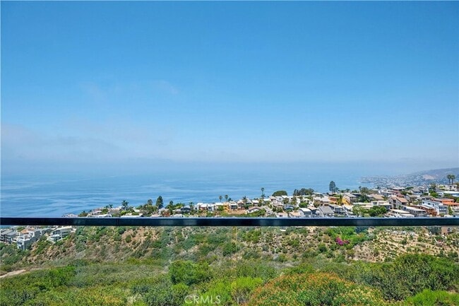 property at 865 Quivera St