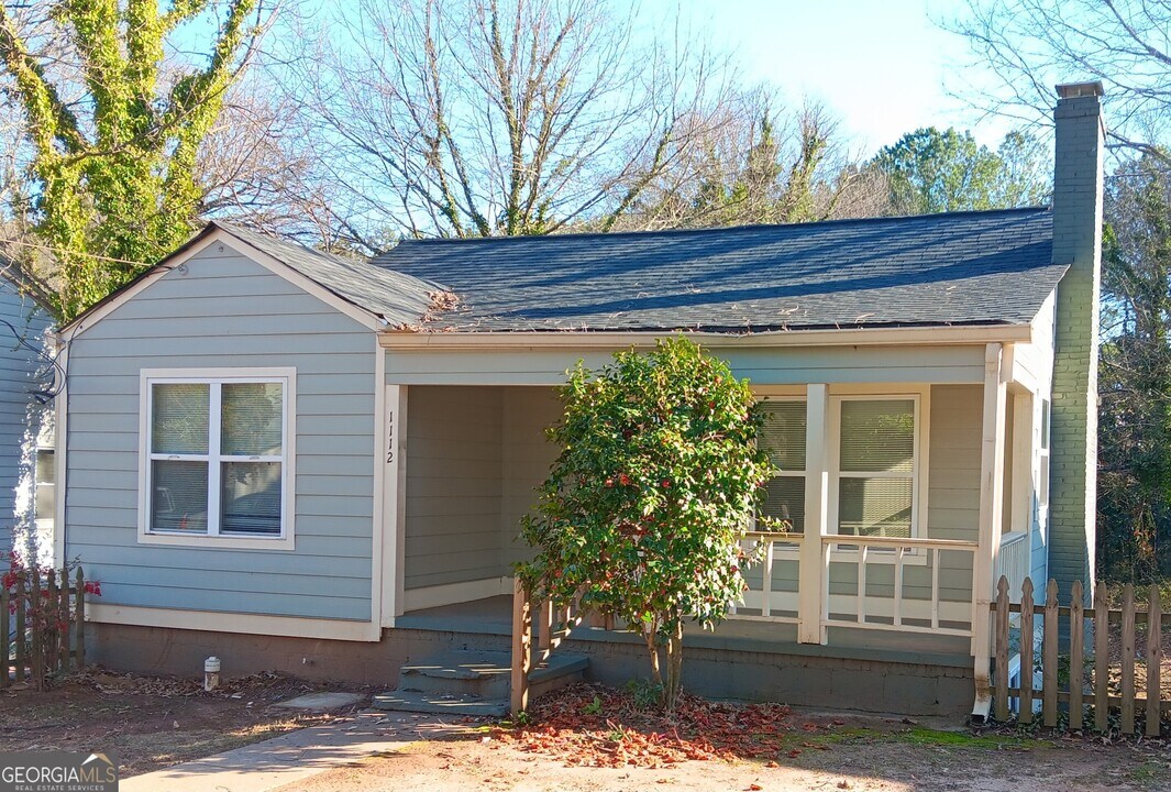 1112 Regent St SW in Atlanta, GA - Building Photo