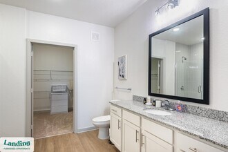 12020 Brush Hl Rd, Unit 4-302 in Wildwood, FL - Foto de edificio - Building Photo