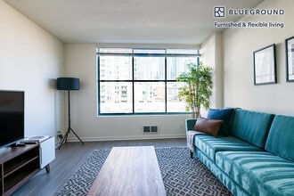 2 Townsend St, Unit SI FL7-ID1660 in San Francisco, CA - Building Photo - Building Photo
