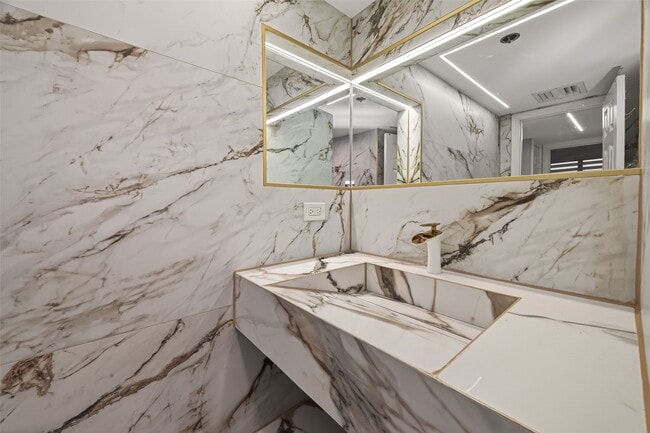 property at 3525 Sage Rd