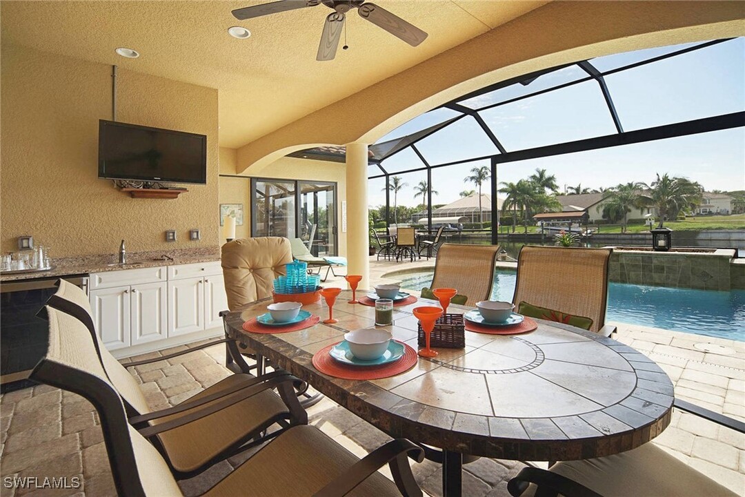 5415 SW 17th Ave in Cape Coral, FL - Building Photo
