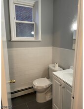 357 Franklin St in Bloomfield, NJ - Foto de edificio - Building Photo