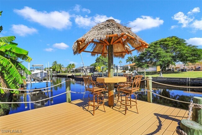 5251 Tamiami Ct