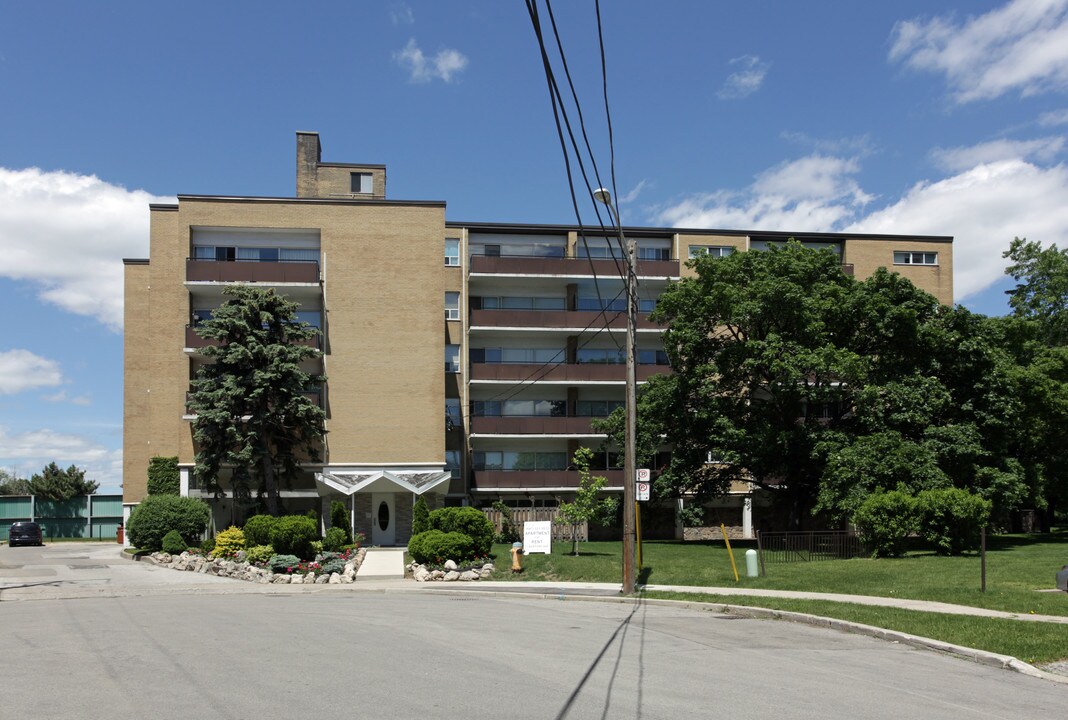 Bideford Apartments in Toronto, ON - Building Photo