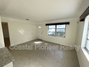 1711 31st St S in St. Petersburg, FL - Building Photo - Building Photo