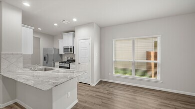 13306 Lost Boulder Dr in Houston, TX - Building Photo - Building Photo